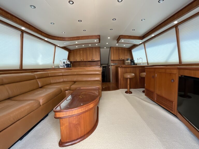 yacht 2